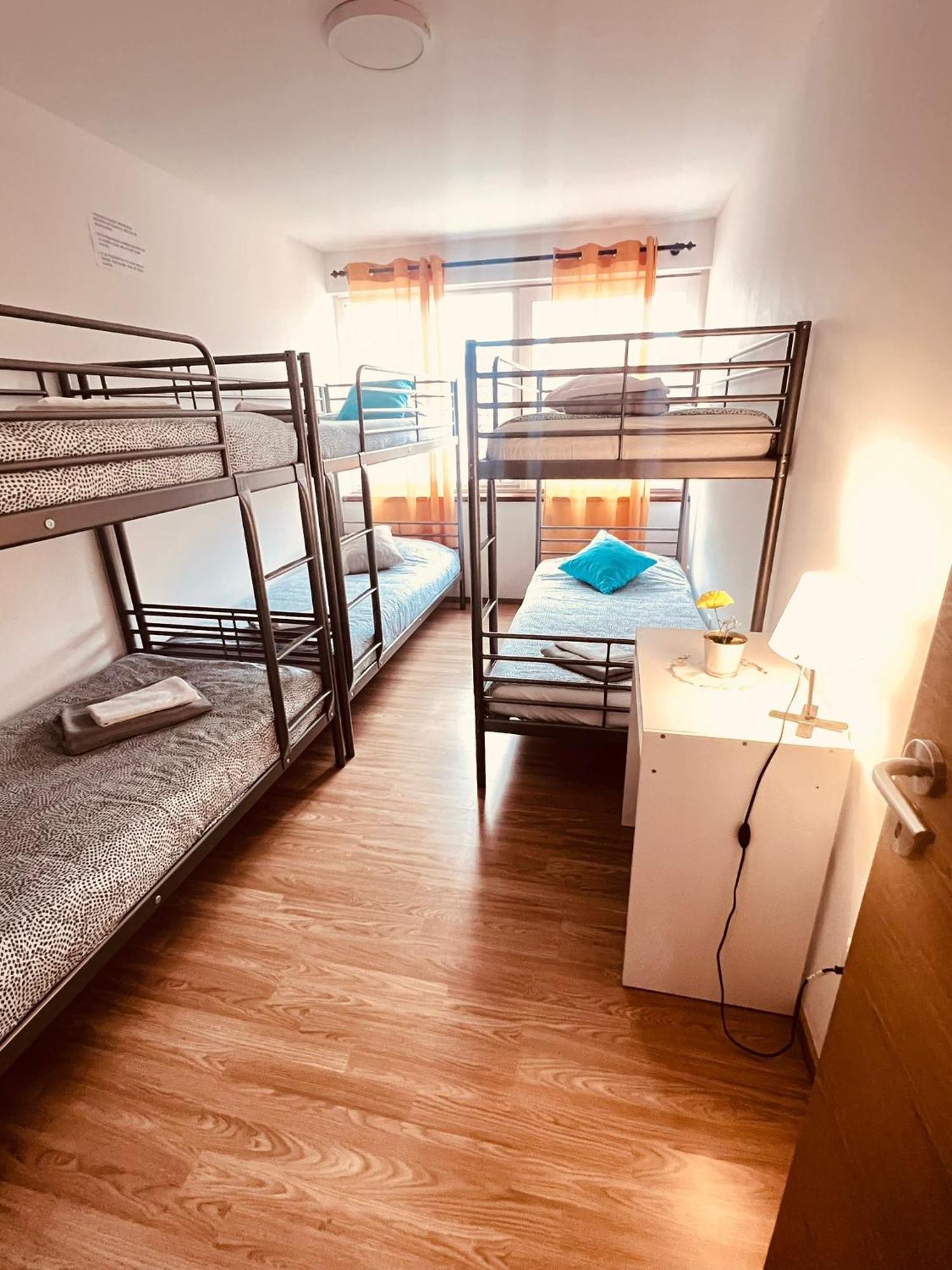 Hostel Golden Star Gião Eksteriør billede